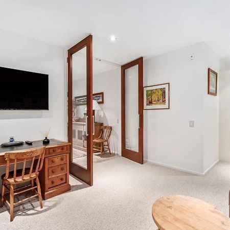 Pembroke Luxury Apartment Wanaka Eksteriør bilde